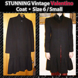 STUNNING Vintage VALENTINO Overcoat sz 6 Sml Wool